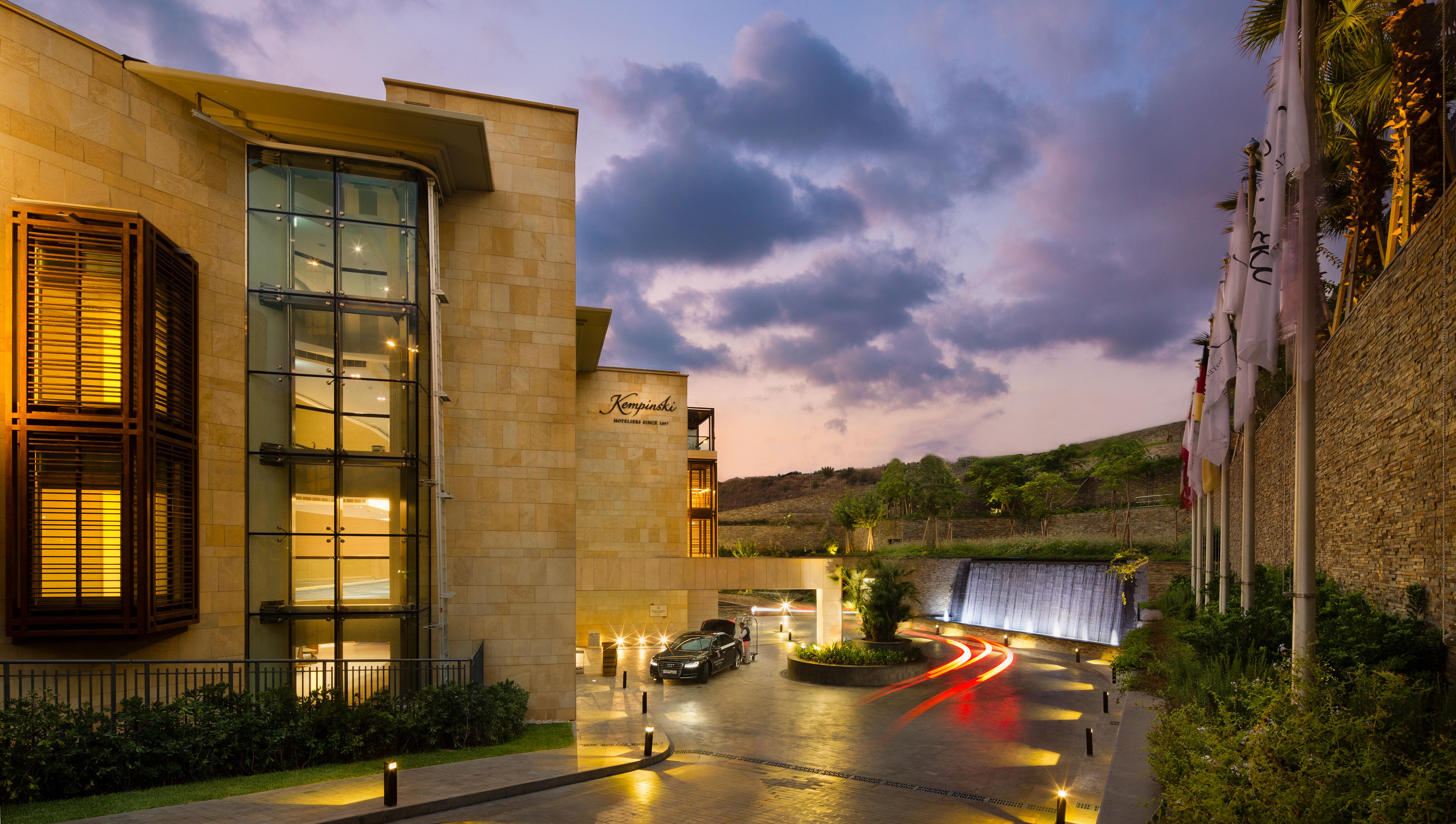 Kempinski Summerland Hotel & Resort Beirut Exterior foto